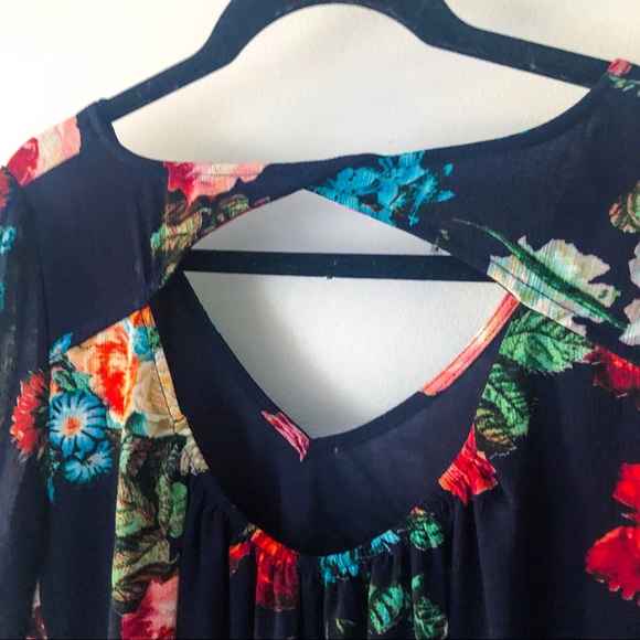 NWOT Entro floral Boho Dress - Picture 4 of 4
